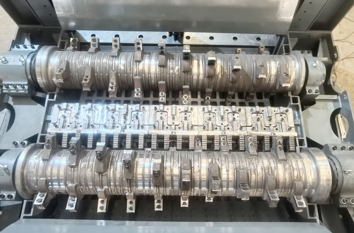 雙軸細破碎機