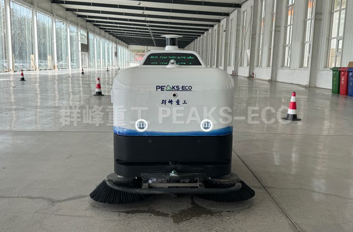 小青山無人駕駛掃地車